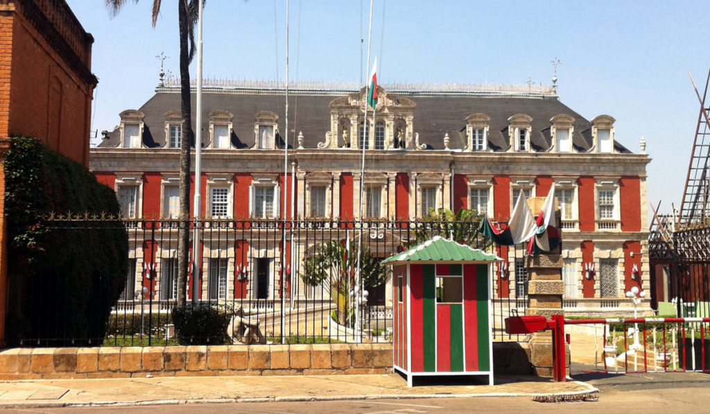 ambohitsorohitra palace antananariloi loi lutte blanchiment capitaux et financement du terrorisme à Madagascar