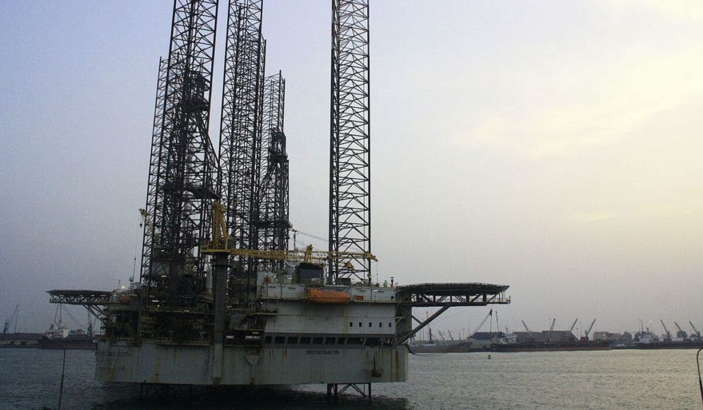 Eni et Shell au Nigéria, groupe Bolloré au Togo : les scandales de corruption continuent en Afrique - investigation amende loi anticorruption Sapin2