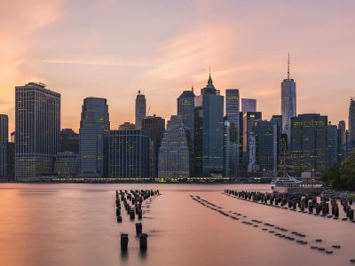 compliance conformite affaire escroquerie et fraude sans due-diligence avec sanction sec balckrock Kylie cometics et Arès management