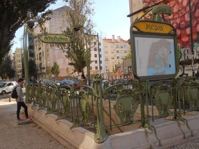 Cette "opération Picoas" vise notamment des immeubles situés dans ce quartier très cher de Lisbonne